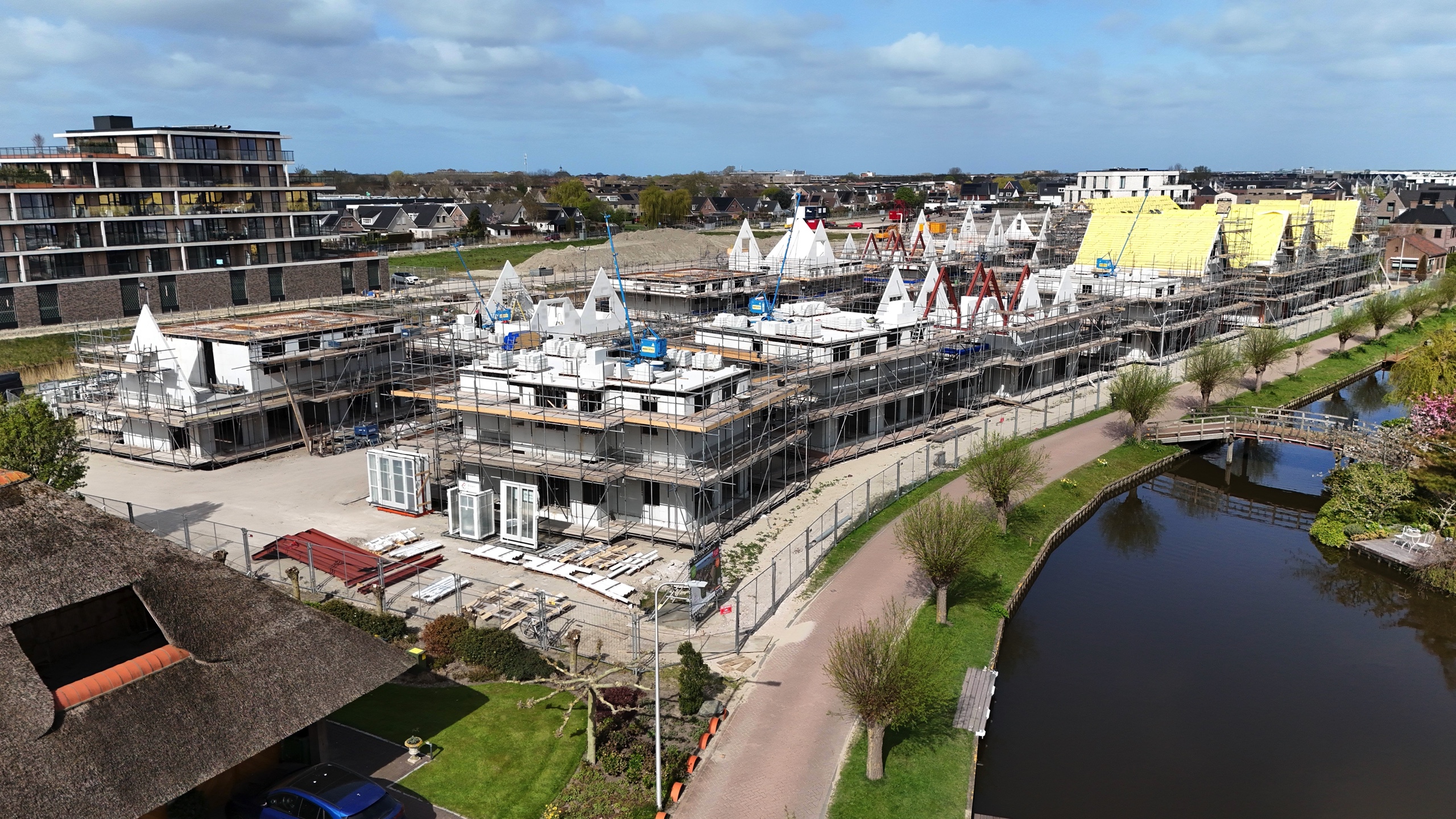 Vrijstaand of twee-onder-een-kap wonen? Dit is uw kans!